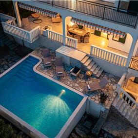 4 Bedroom Villa with Pool near Milna, Brac Island Sleeps 8 